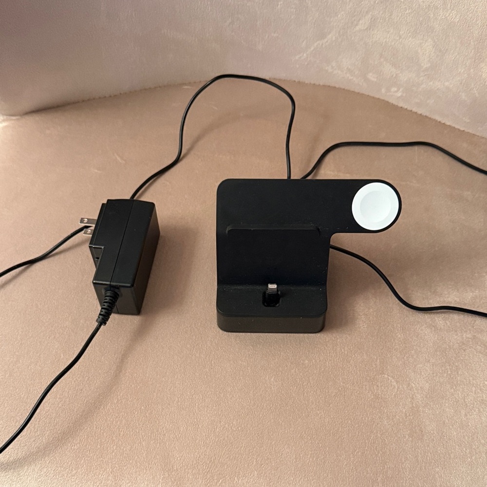 Belkin black lightning Charging Dock Apple Watch charger.